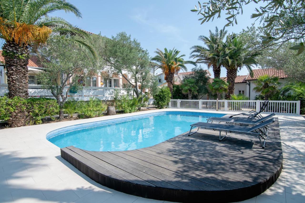 Beach Boy & Pool Girl Apartments 维尔 外观 照片